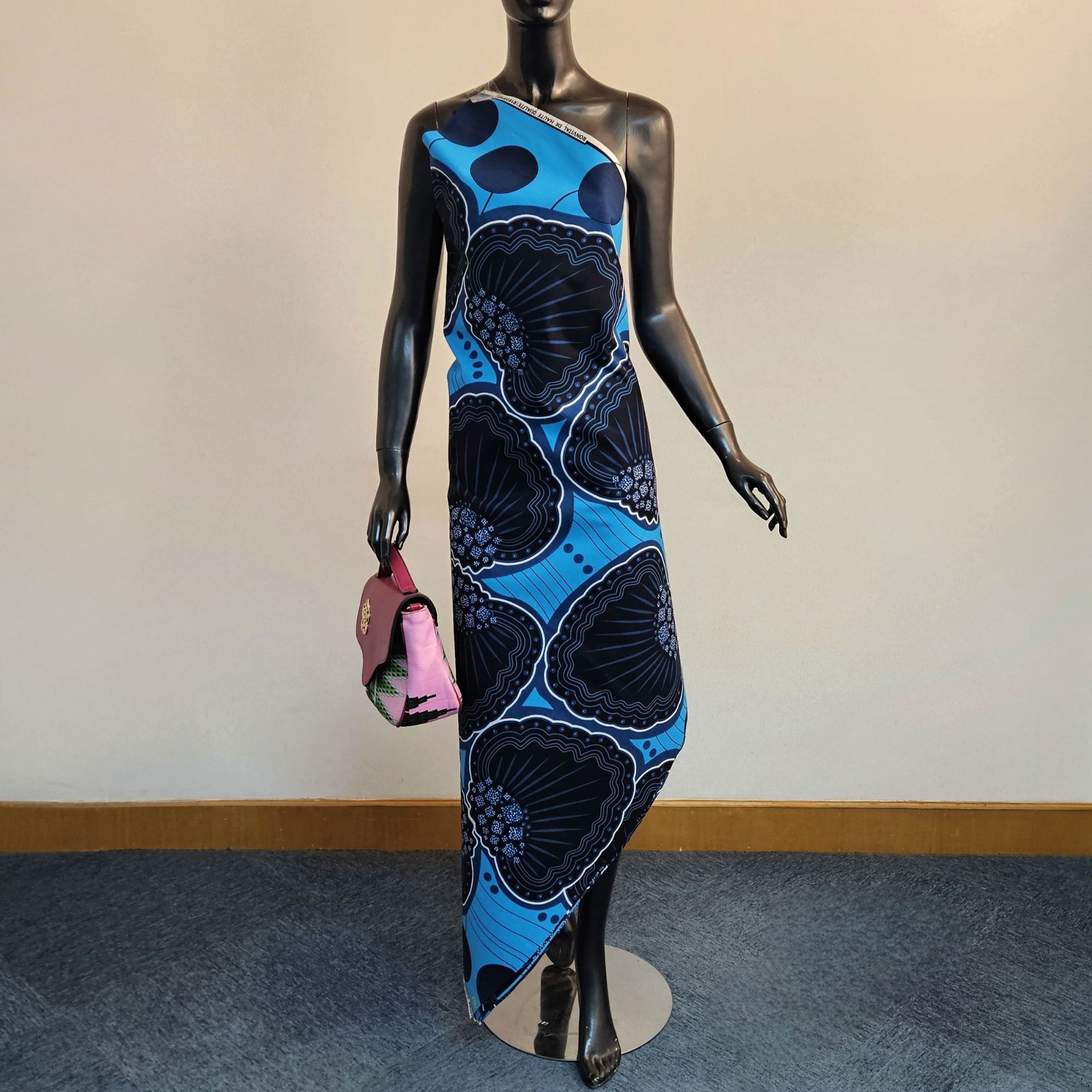 Czarna, drukowana, niebieska b – Sewing Batik Fabric recenzja i cena